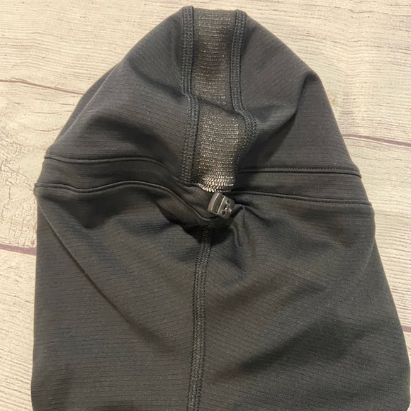 Under Armour Cold Gear Running Hoodie with Adjustable Hood Gater XS Pockets - Picture 5 of 12